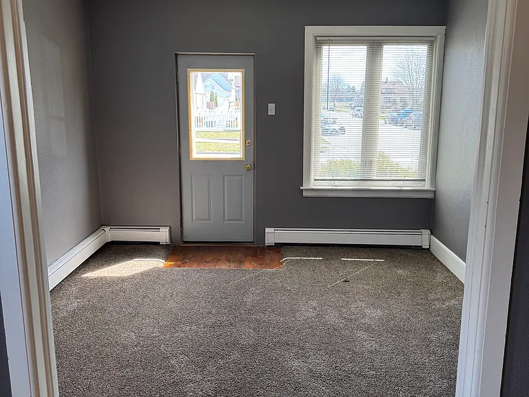 1638 Saemann Ave — Photo 5