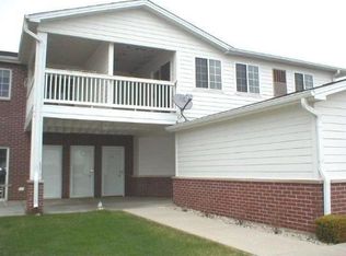 938 Boulder Trl, Racine, WI 53406