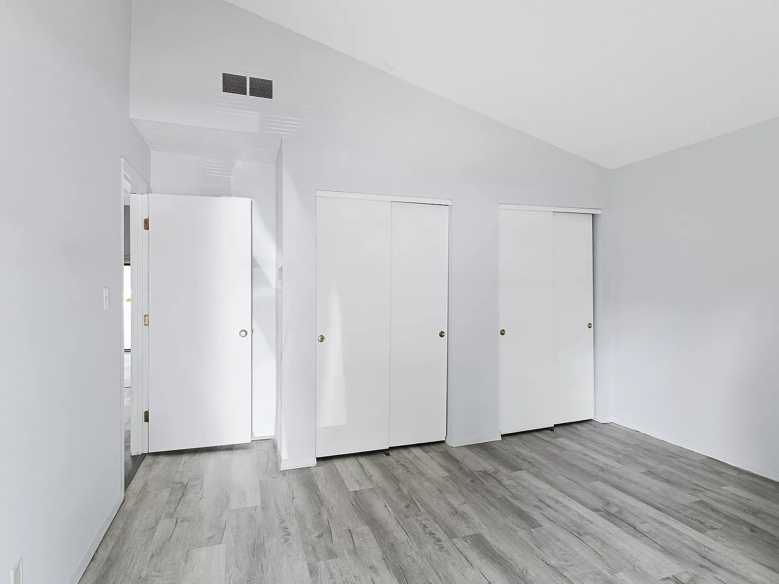 2302A Melrose Drive - 1 — Photo 2