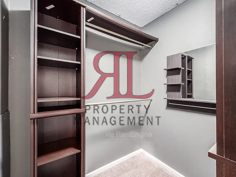 1212 Lake Shore Dr — Photo 22