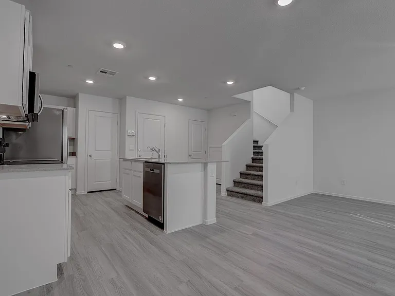 7371 Craig Cove Ct — Photo 9
