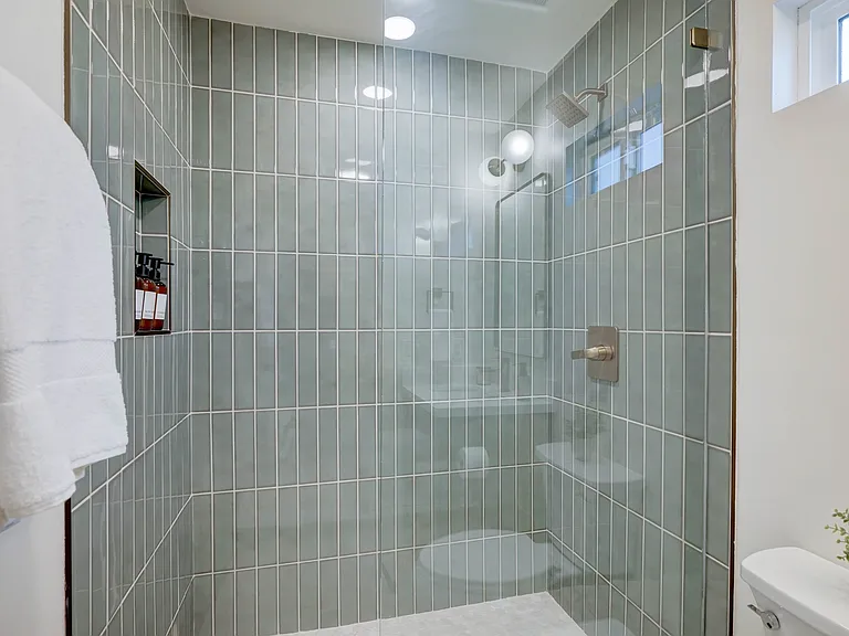 1810 N 12th St #B — Photo 14