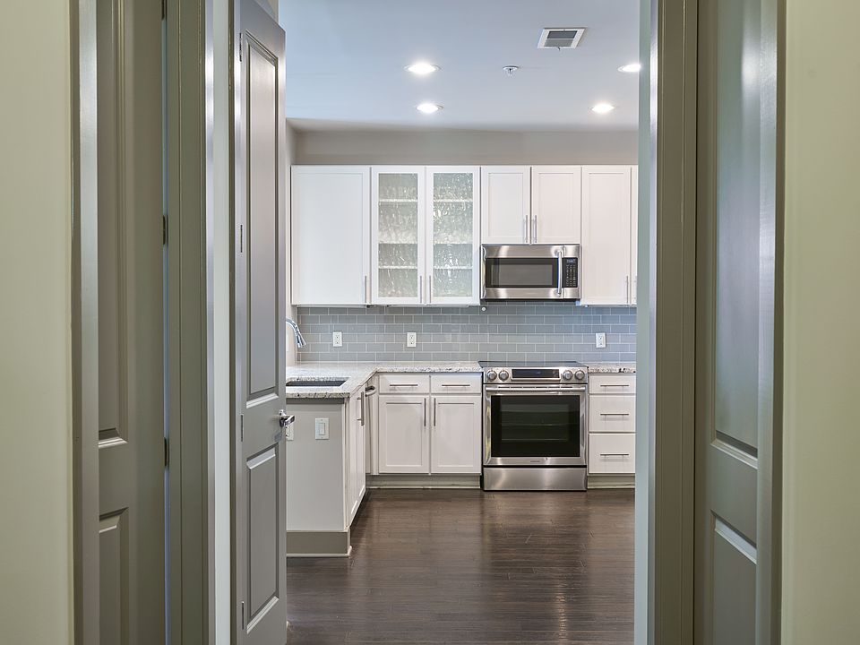 1st image of 782 Peachtree St NE #Trc-0629