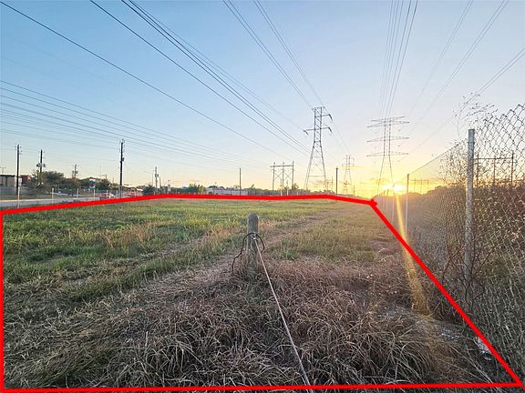 5th image of 0 W Orem Dr