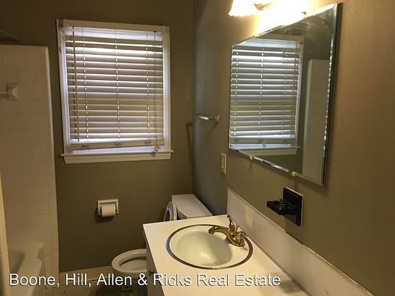 5th image of 1208 Russell St