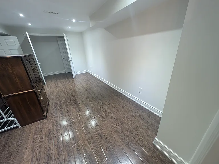 414 Ceremonial Dr — Photo 16