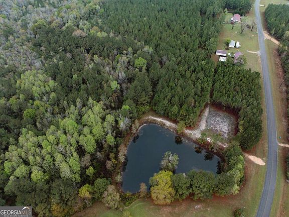 2nd image of 2324 Old Screven Rd