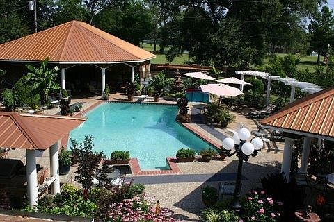 2nd image of 1112 Cloverdale Dr