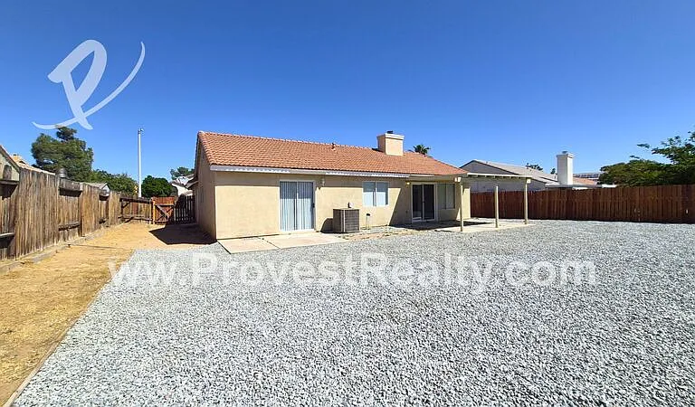 13105 Bennington Dr — Photo 19
