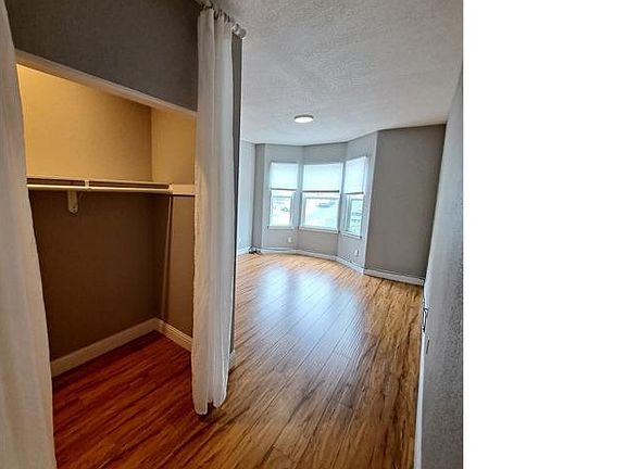 5th image of 954 Ingerson Ave #A