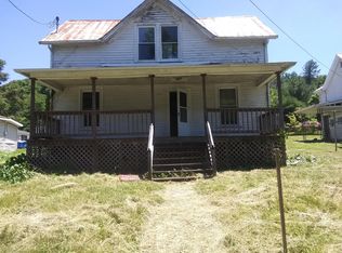914 W Main St, Saltville, VA