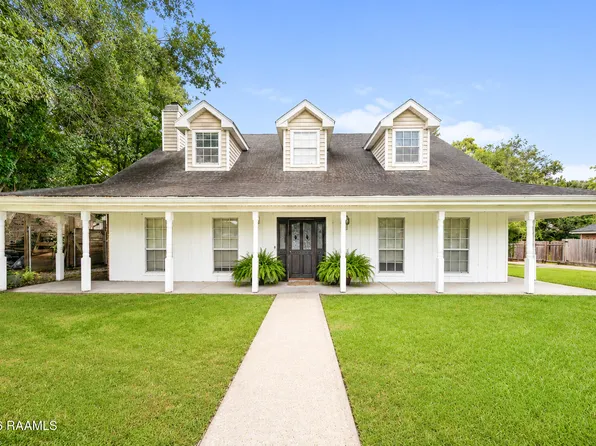 109 Hermitage Ave, Lafayette, LA 70503