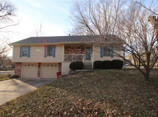 2720 Ringo Rd, Independence, MO 64057