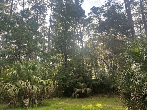 82 Maryfield Rd, Daufuskie Island, SC 29915