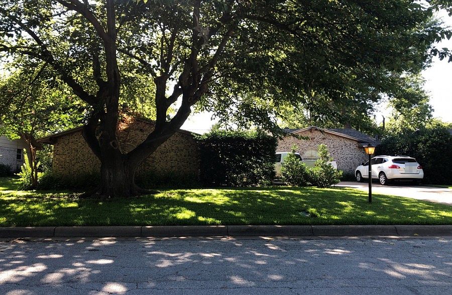 1st image of 4001 Cartist Dr