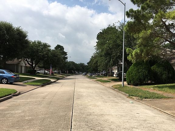 4th image of 11555 Byronstone Dr