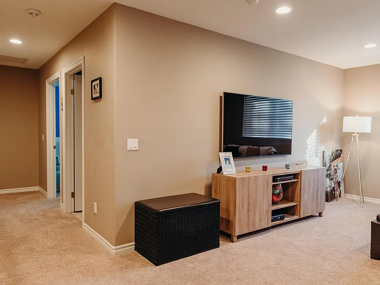 17649 W Sammy Ln — Photo 8