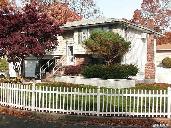 2nd image of 129 Whittier Ave