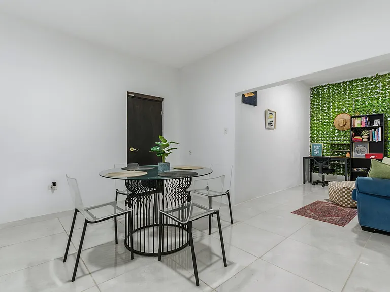 494 Calle 19 #4 — Photo 2