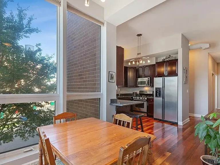 1395 N Milwaukee Ave #1W — Photo 6