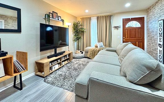 2nd image of 241 50th St APT 39