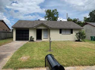 6511 Sandy Oaks Dr, Houston, TX 77050