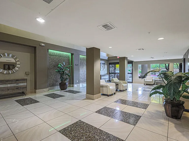 Building's Lounge