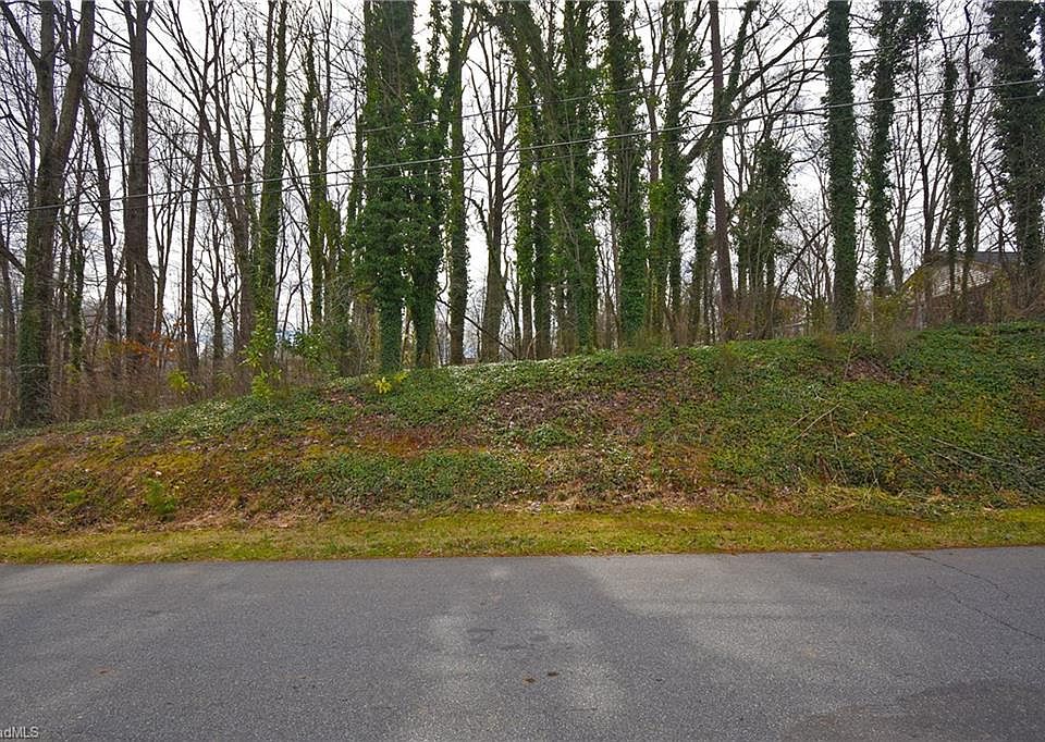 1st image of 4378 Mashie Dr