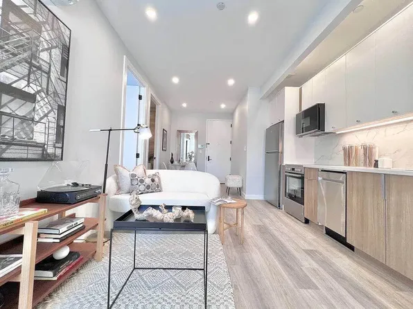 2917 Snyder Avenue image 3 of 10