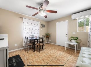 1821 E Woodbury Rd #1/2, Pasadena, CA