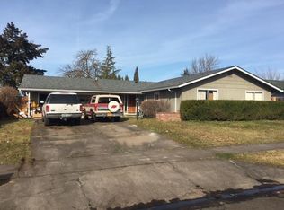 1735 Yukon Ave, Medford, OR 97504