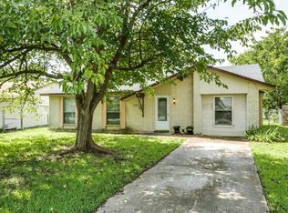 350 Linkcrest Dr, Duncanville, TX 75137