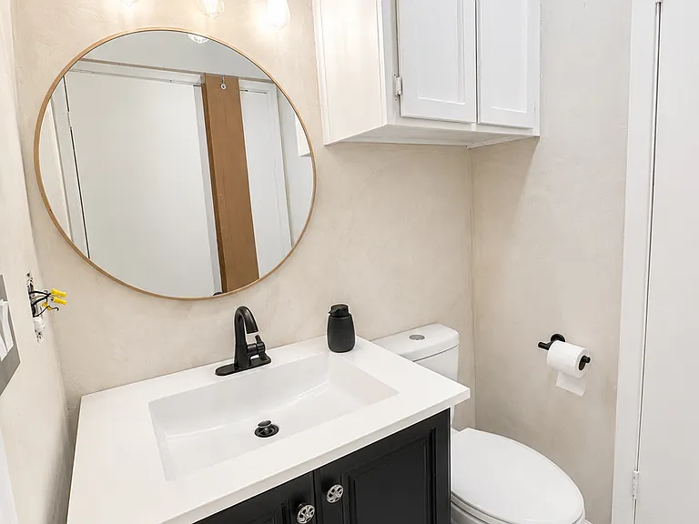 Brompton Cir — Photo 4
