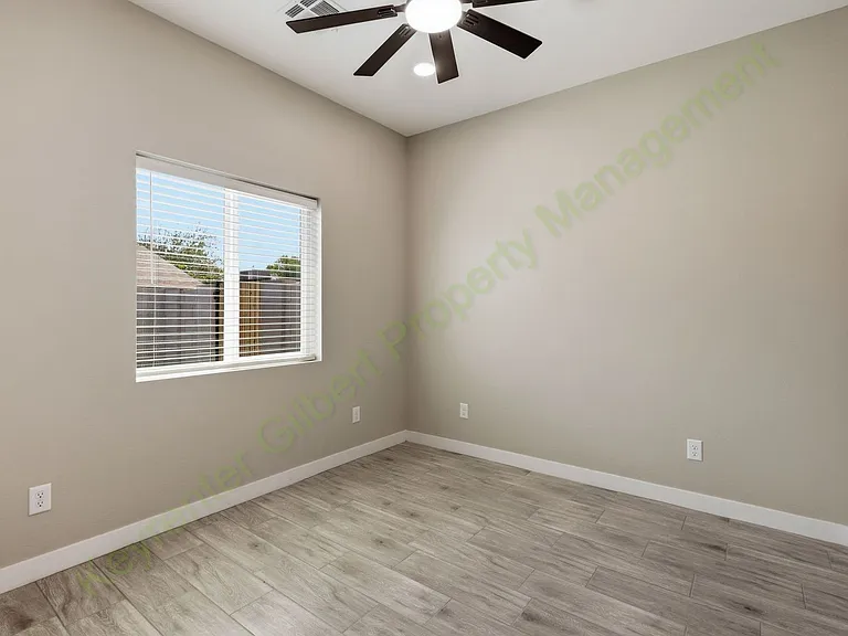 511 E 8th Ave #102 — Photo 16