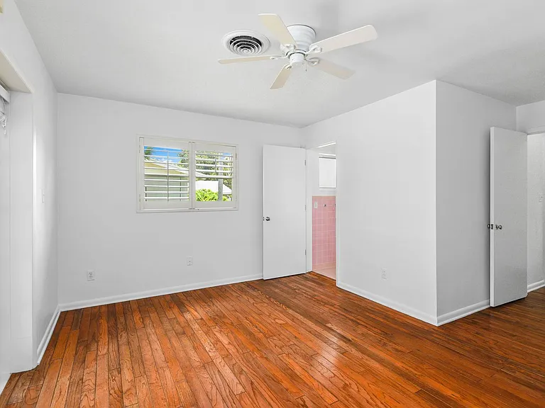 2107 Brookview Dr — Photo 22