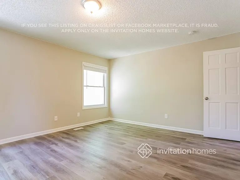1456 S Zeno St — Photo 10