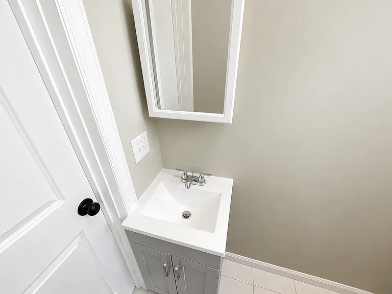 21 Chelsea Ave — Photo 17
