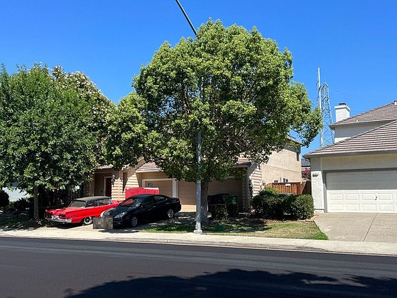 2nd image of 1281 Parkside Dr