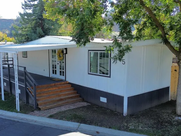 9360 N Blackstone Ave Space 135, Fresno, CA 93720