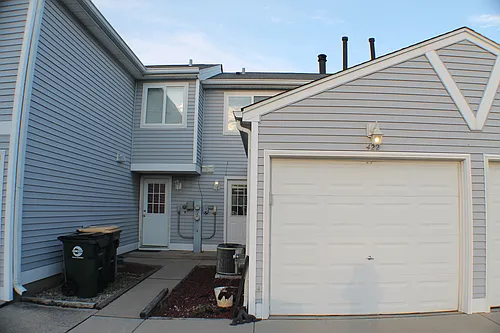 422 Meadow Green Ln Photo 1
