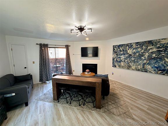 3rd image of 6737 S Peoria Ave APT C116