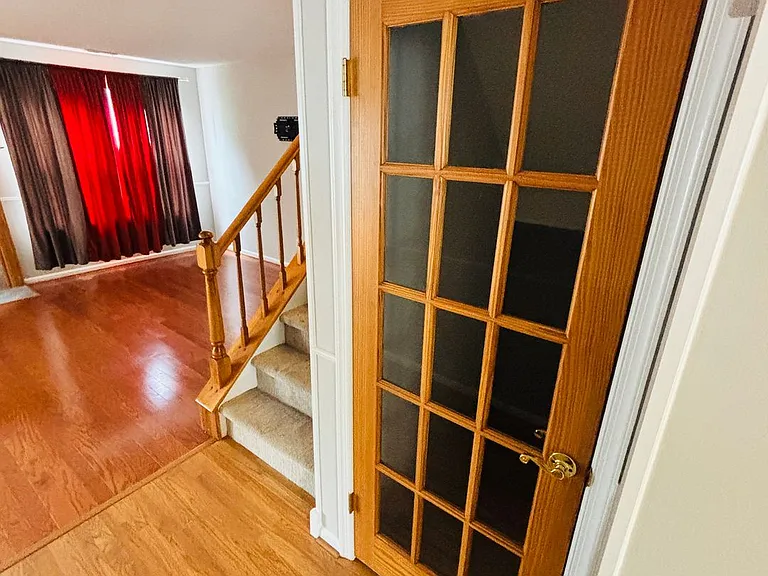 2427 Linksman Ln — Photo 12