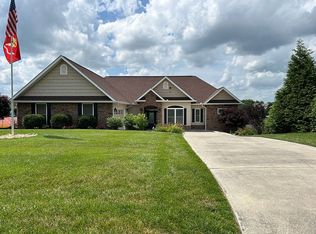 133 Oostagala Dr, Loudon, TN 37774