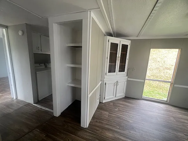 186 Left Ave — Photo 15