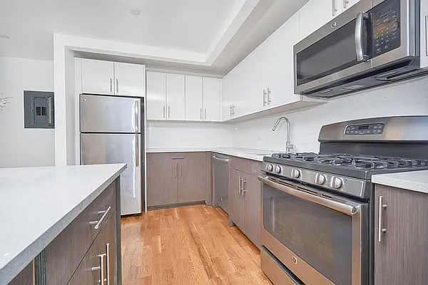 Rented by Keller Williams NYC | media 3