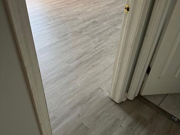 5th image of 1555 Stonefield Dr