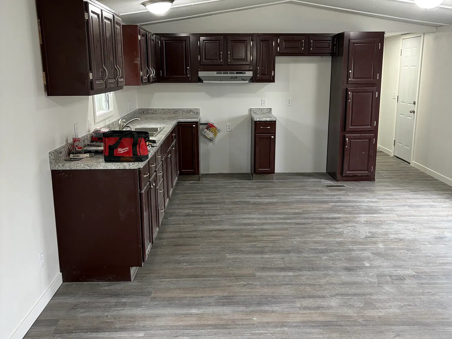 4 bed, 1216 sqft, $1,250 — Photo 2