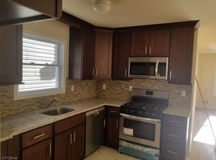 932 Anna St, Elizabeth, NJ 07201