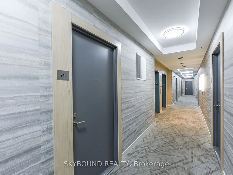 4655 Glen Erin Dr #210 — Photo 31