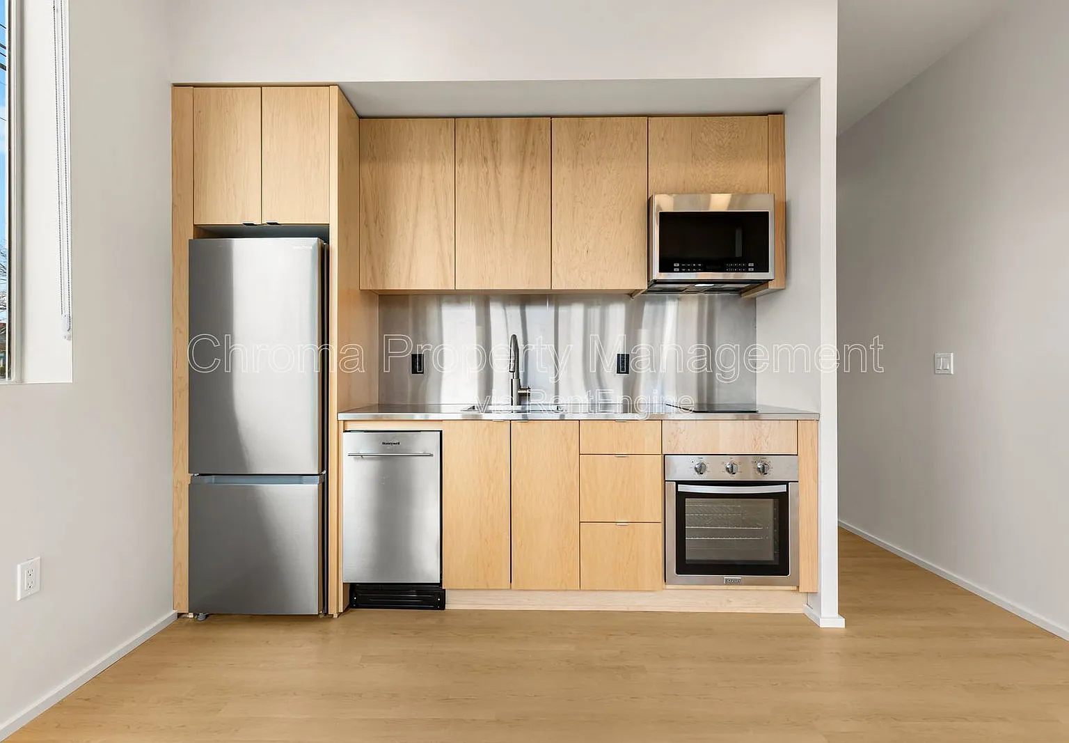 Studio, 1.0 bath, 380 sqft, $1,150 — Photo 3